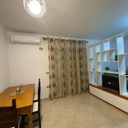 Marina Apartment *